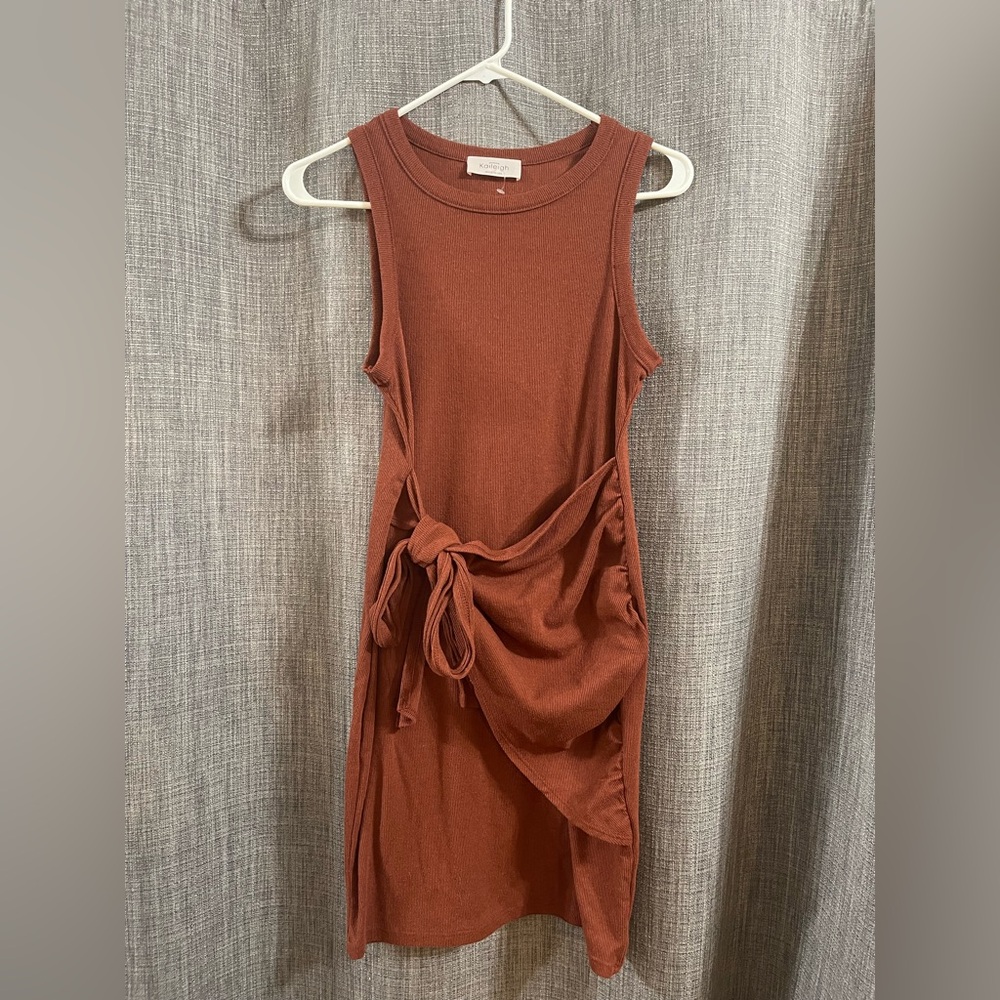 Kaileigh Asymmetrical Sleeveless Dress in Rust